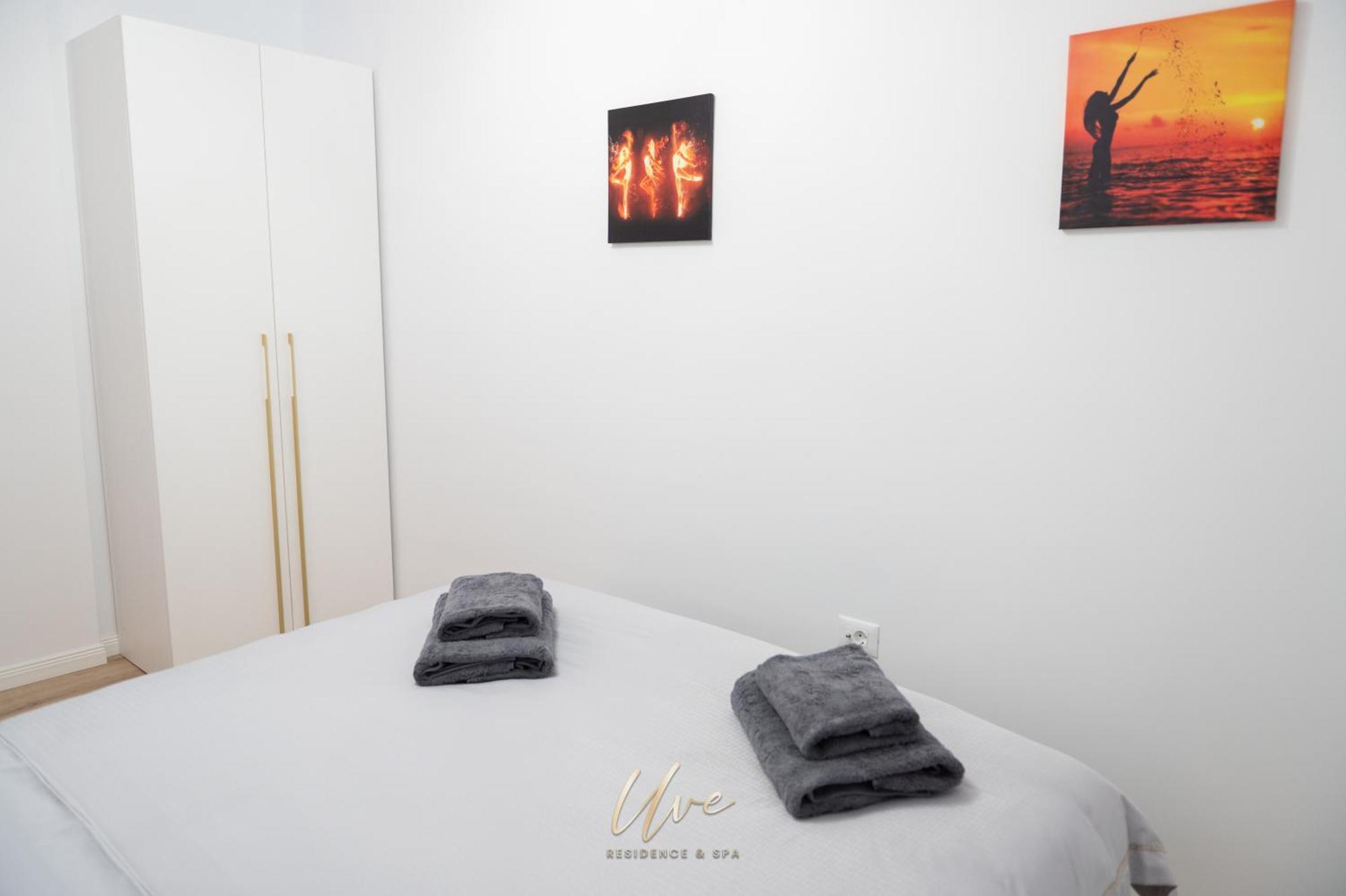 Uve Residence & Spa 피아트라네암츠 외부 사진