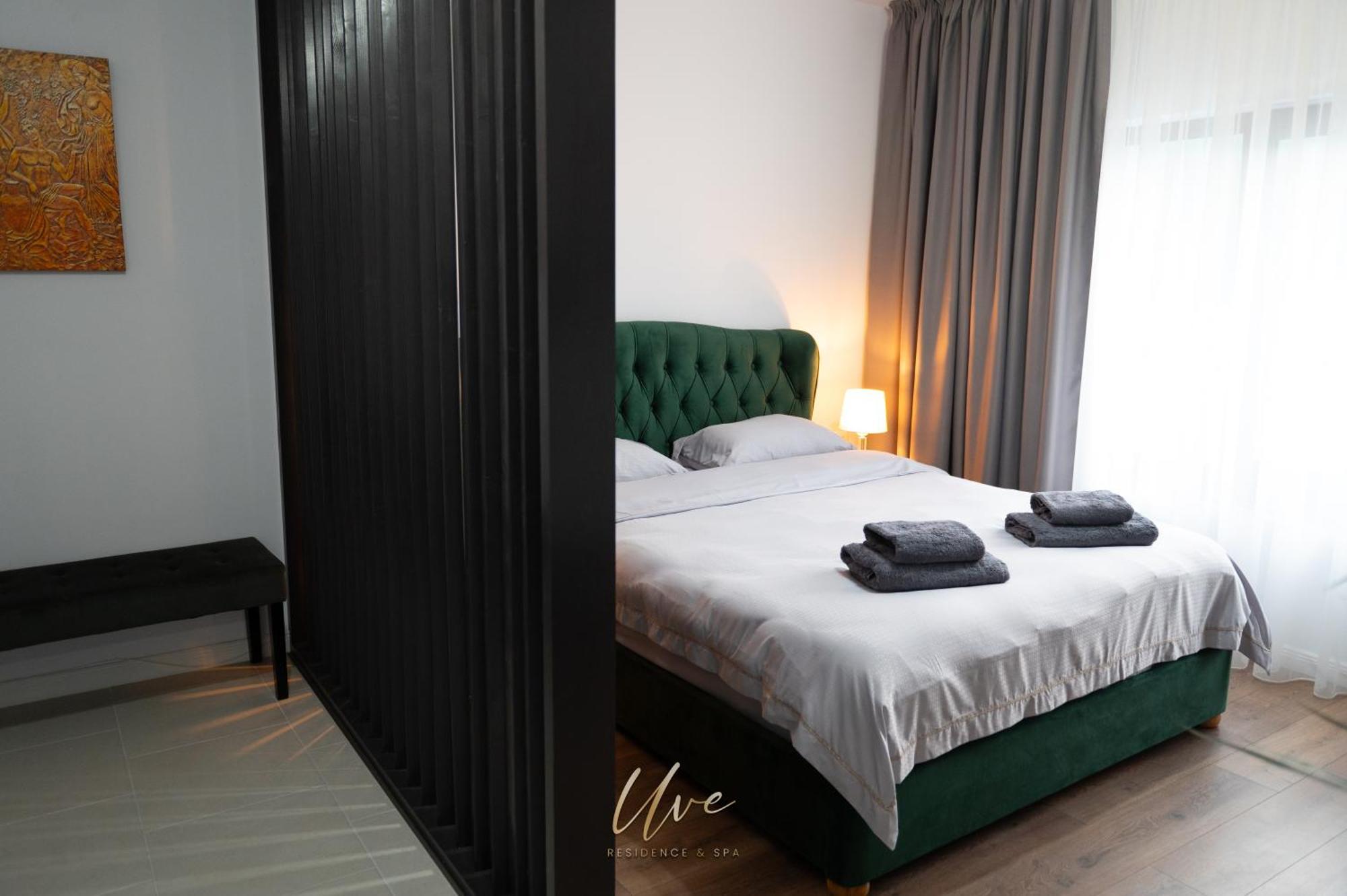 Uve Residence & Spa 피아트라네암츠 외부 사진