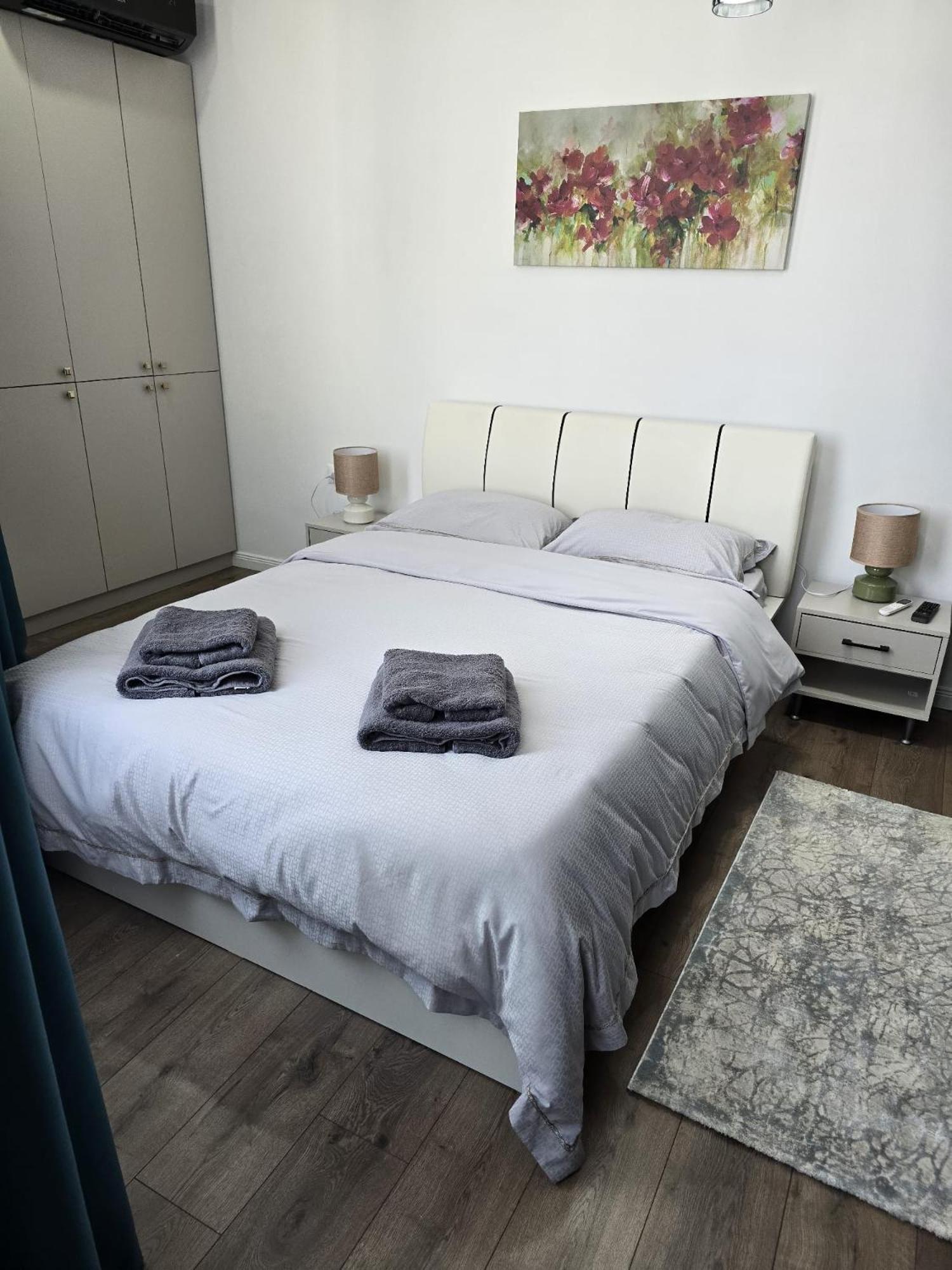 Uve Residence & Spa 피아트라네암츠 외부 사진