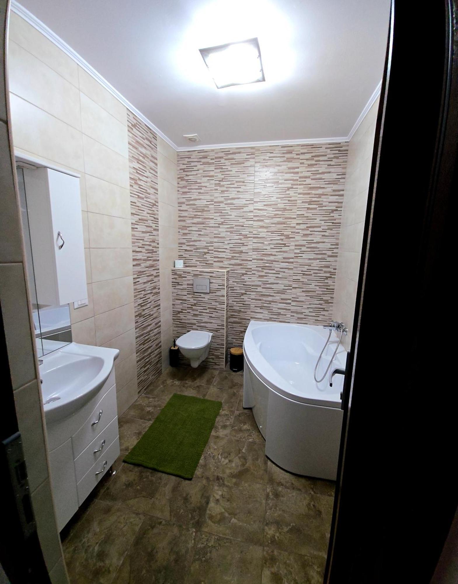 Uve Residence & Spa 피아트라네암츠 객실 사진